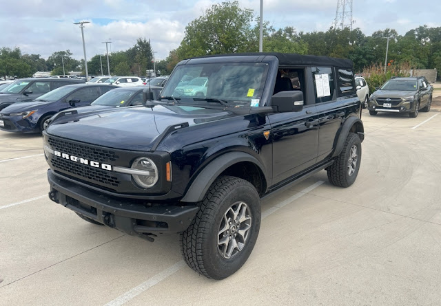 2023 Ford Bronco Badlands