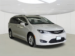 2017 Chrysler Pacifica Touring L Plus